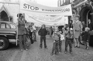 Stop de Kindermoord: Como um movimento de pais e mães mudou a mobilidade na Holanda